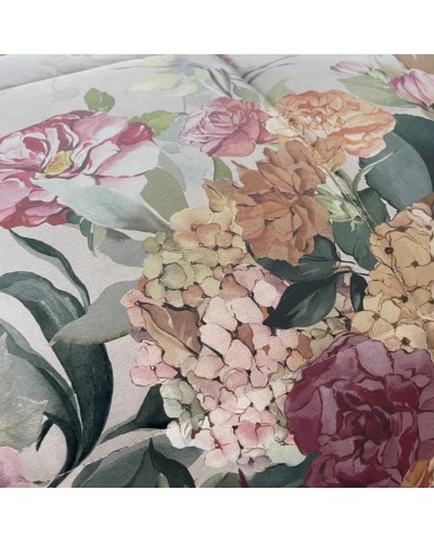 Trapunta Ikebana Caleffi: Eleganza in Cotone